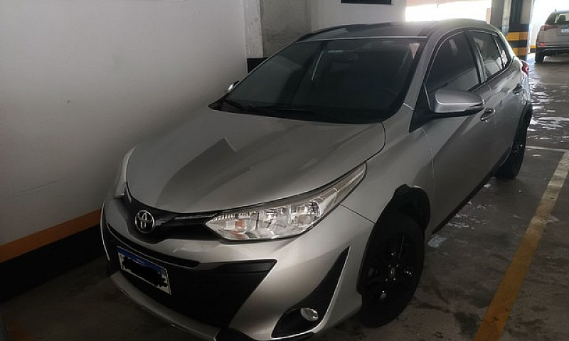 Toyota Yaris X-Way 2...
