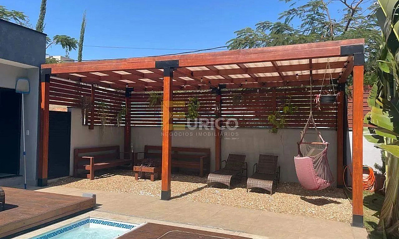 Casa Em Condomínio À...