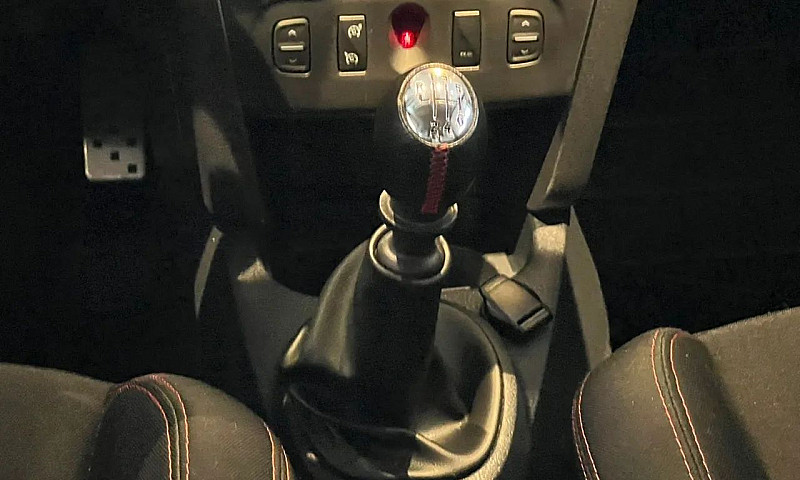 Sandero Sport Rs...