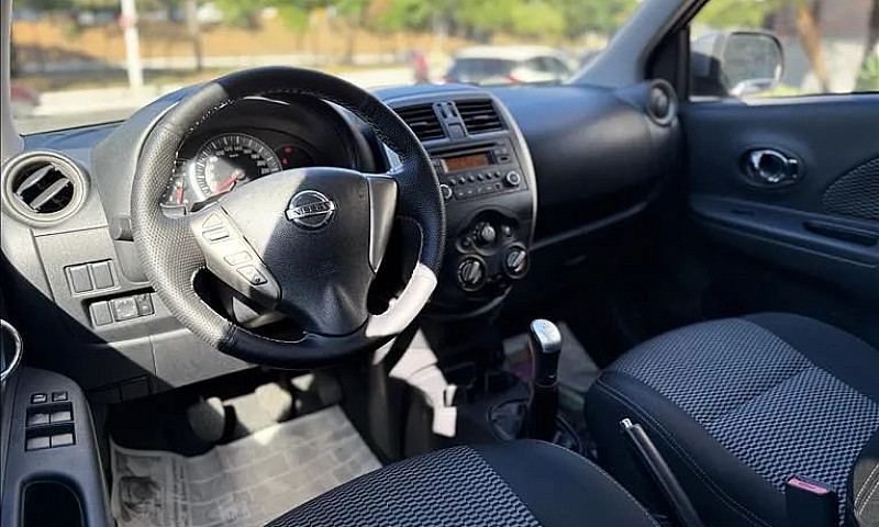 Nissan March 1.6 Sv ...