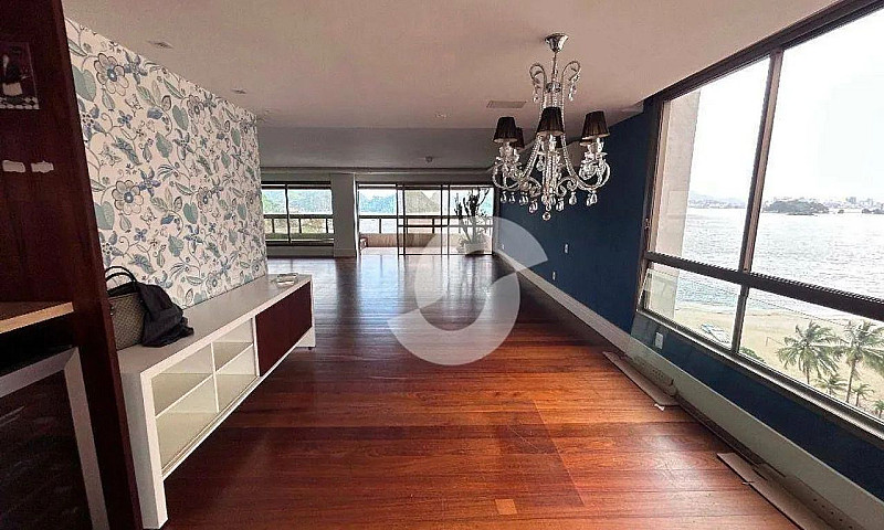 Apartamento Com 4 Do...