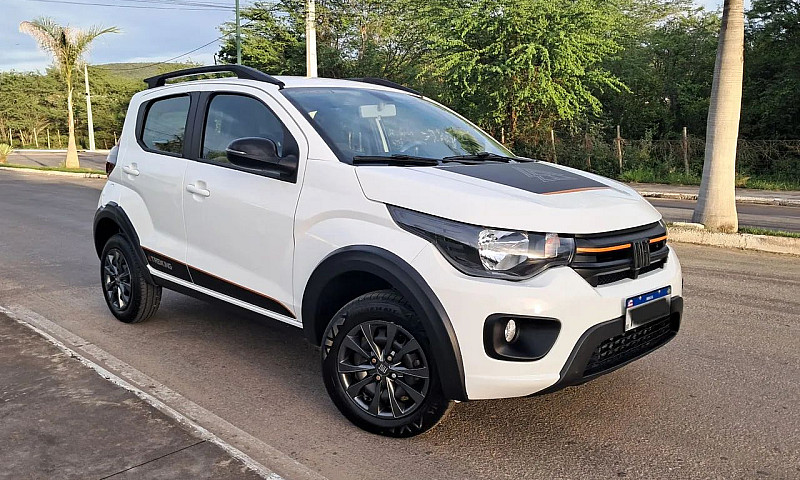 Fiat Mobi Trekking 1...