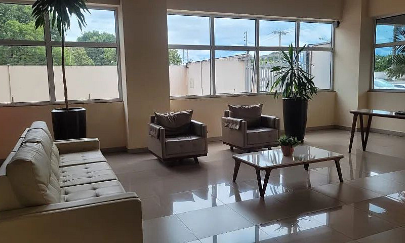 Apto 02 Quartos  - E...