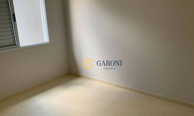 Casa Com 2 Dormitóri...