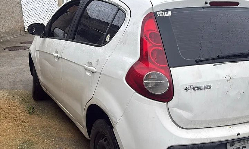 Fiat Palio Attractiv...