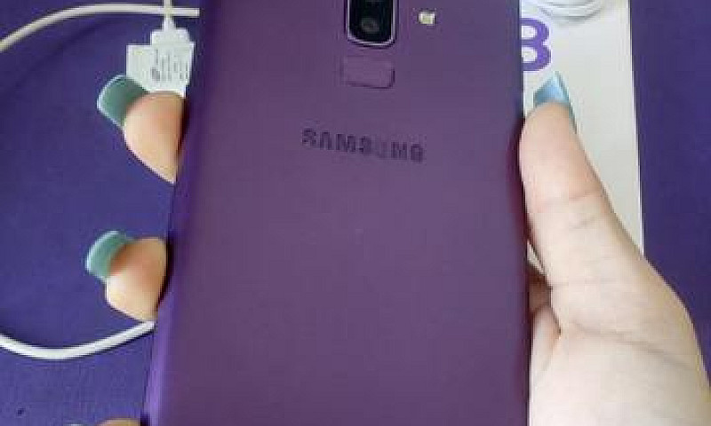 Samsung J8 Roxo...