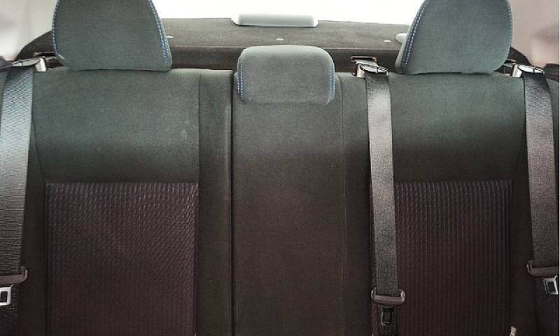 Toyota Yaris 1.5 16V...