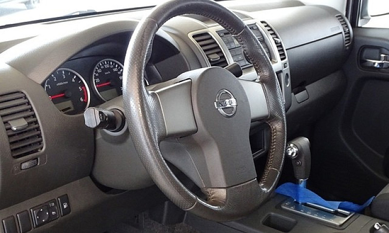 Nissan Frontier Sv A...
