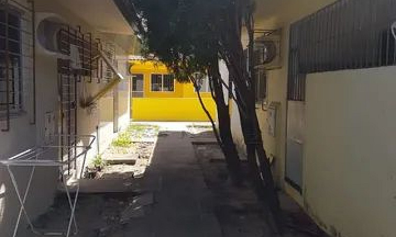 Casa Em Condomínio F...