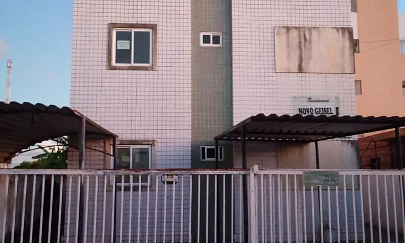 Apartamento Novo Gei...