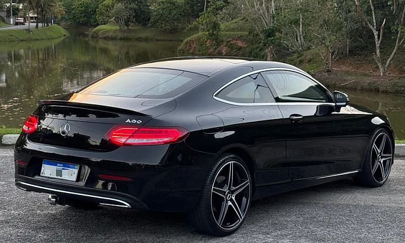 Mercedes-Benz C-180 ...