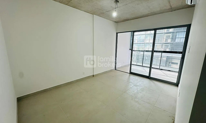 Apartamento No Condo...