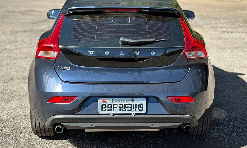 Volvo V40 T-4 2.0 Au...