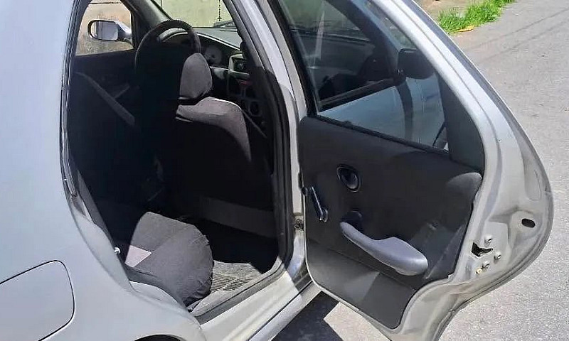 Fiat Palio 1.0/ Trof...