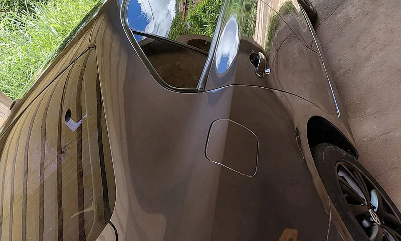 Volkswagen Jetta Com...