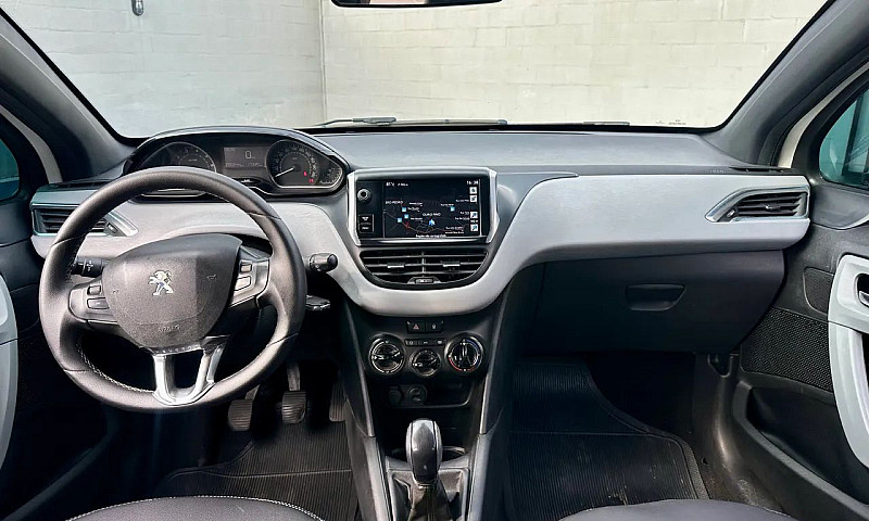 Peugeot 208 Active/A...