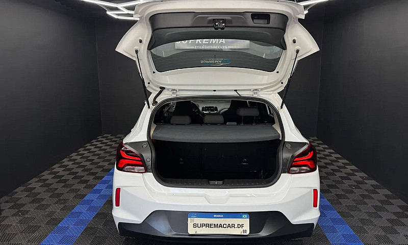 Chevrolet Onix Hatch...