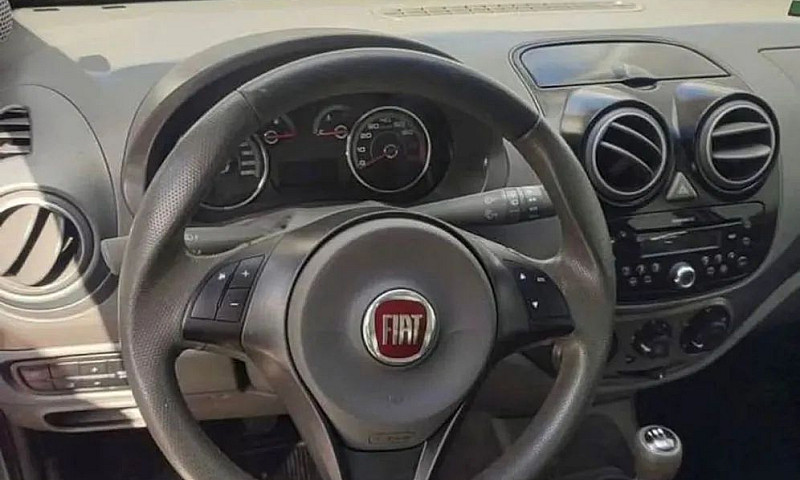 Fiat Palio Attractiv...