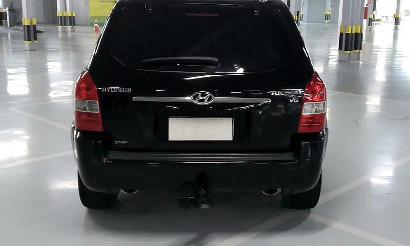 Hyundai Tucson 2.7 M...
