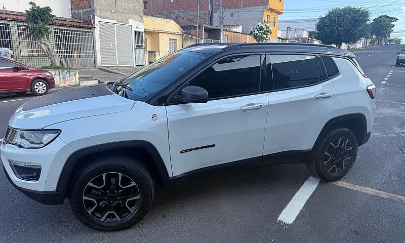 Jeep Compass Trailha...