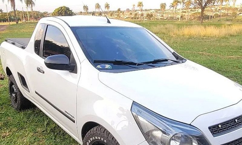 Chevrolet Montana Ls...