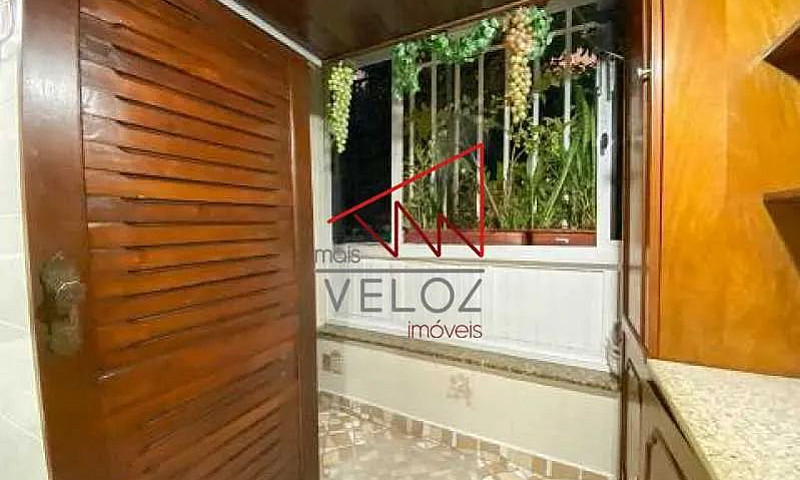 Apartamento-À Venda-...
