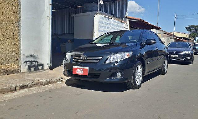 Corolla Altis 2011...