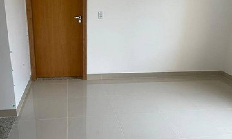 Casa Com 3 Quartos E...