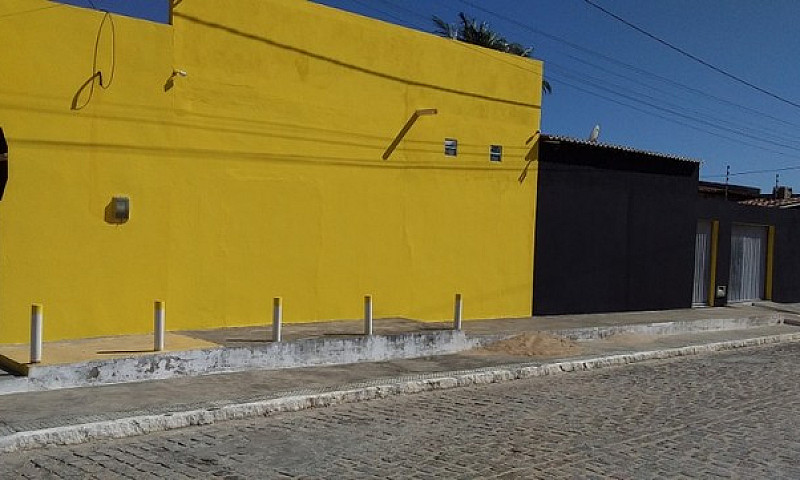 Casa Com Ponto Comer...