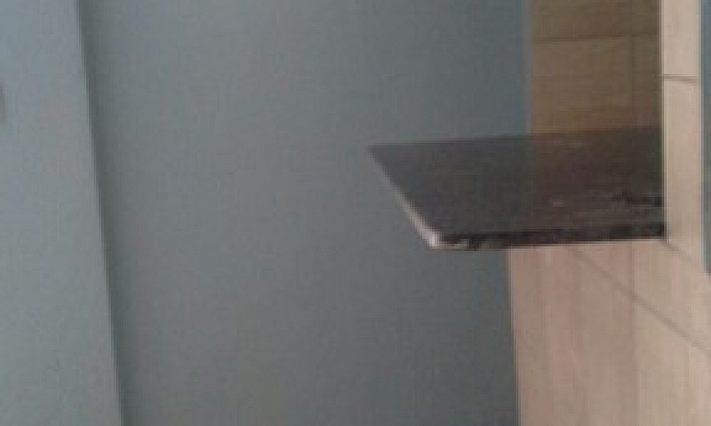 Casa Pequena E Simpl...