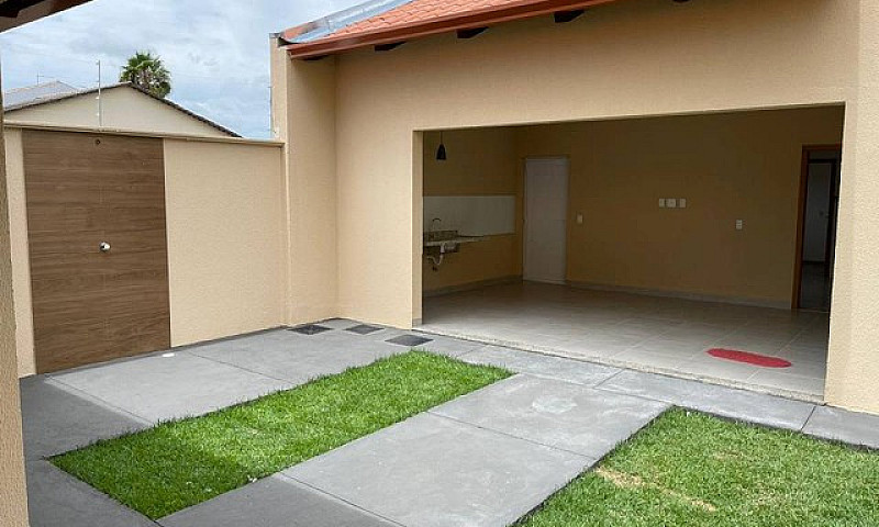 Casa Com 3 Quartos E...