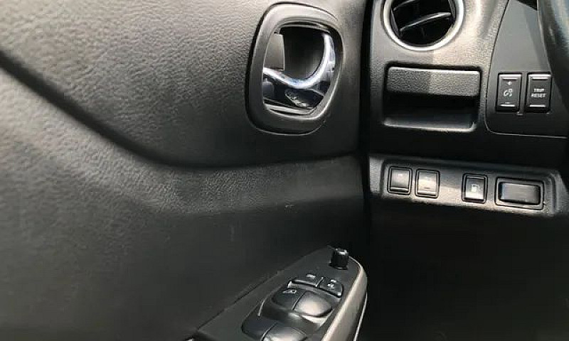 Nissan Frontier Fron...
