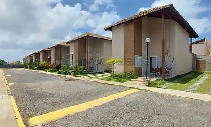 Casa De Condomínio P...