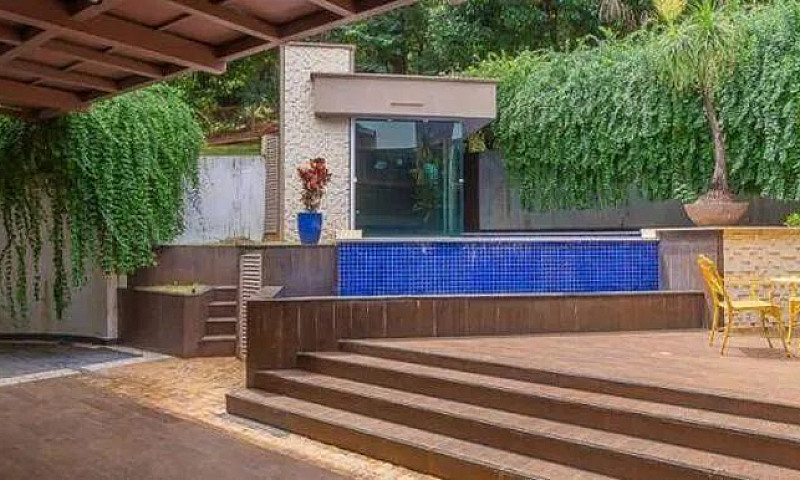 Sobrado Aldeia Do Va...