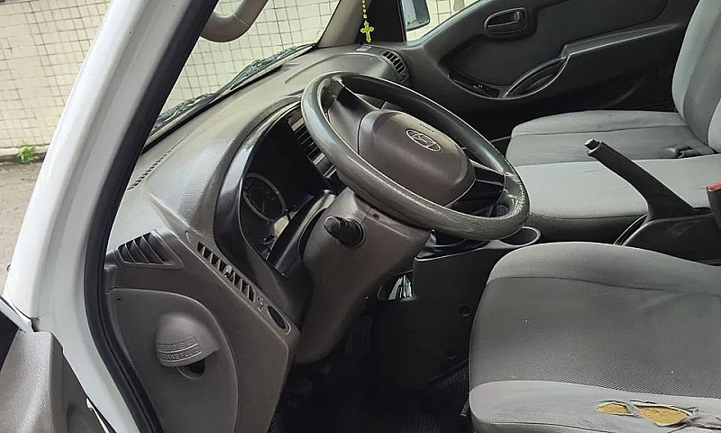 Caminhão Hr 2.5 Tci ...