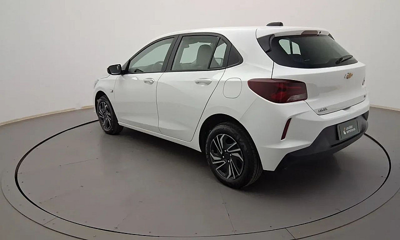 Chevrolet Onix Hatch...