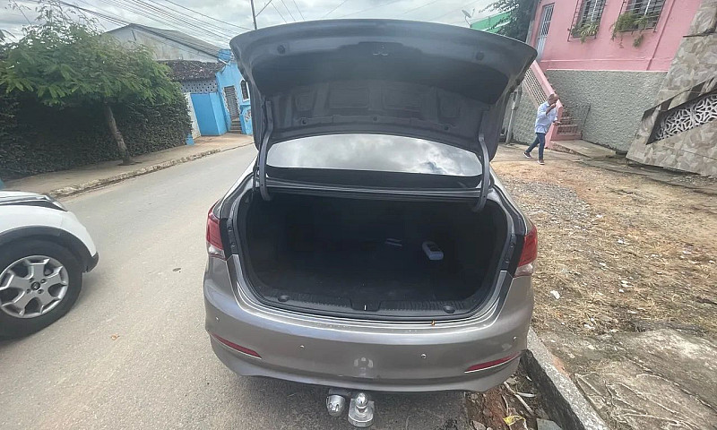 Hyundai Hb20S C.plus...