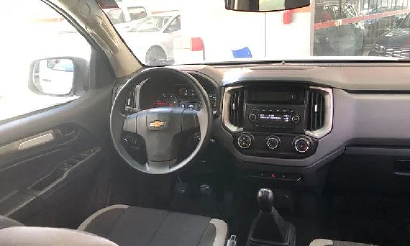 Chevrolet S10 Pick-U...