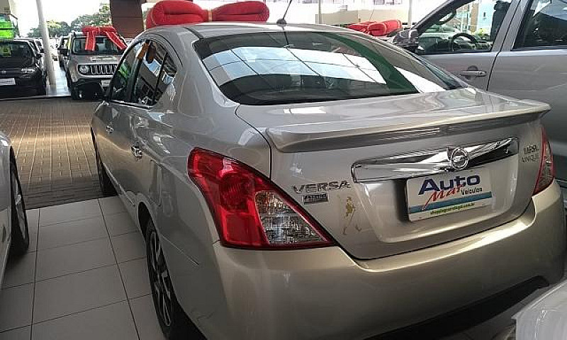 Nissan Versa 2015/20...