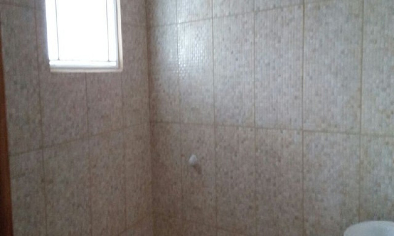 Casa De Condomínio S...