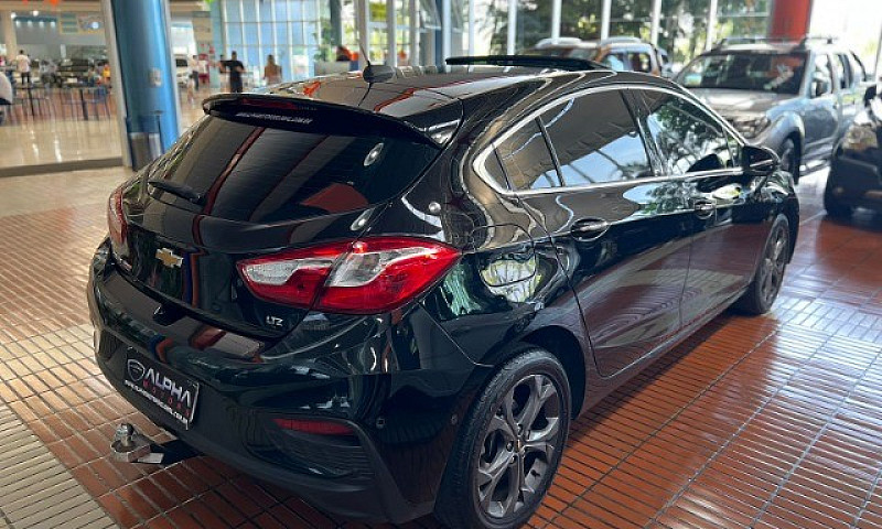 *Chevrolet Cruze 201...