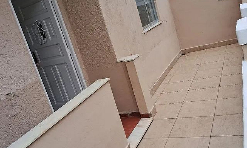 Alugo Apto. Em Vila ...