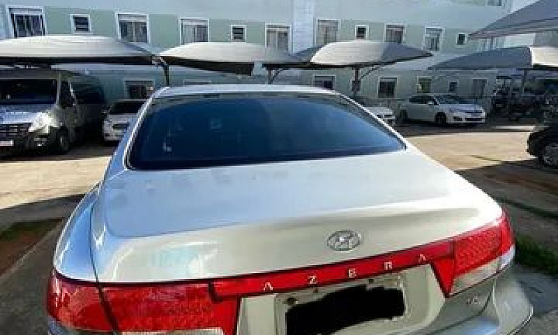 Hyundai Azera 3.3 V6...