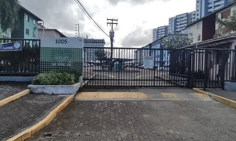 Condomínio Sergipe D...
