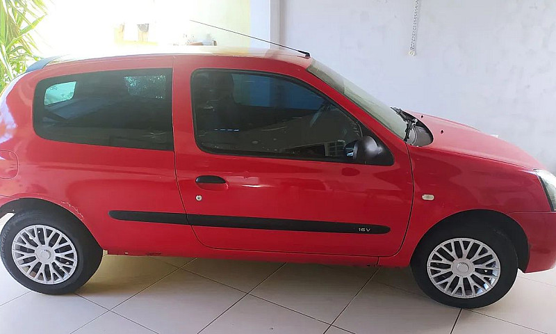 Renault Clio Hi-Flex...
