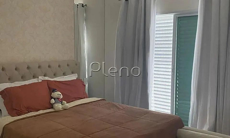 Sobrado À Venda Em C...