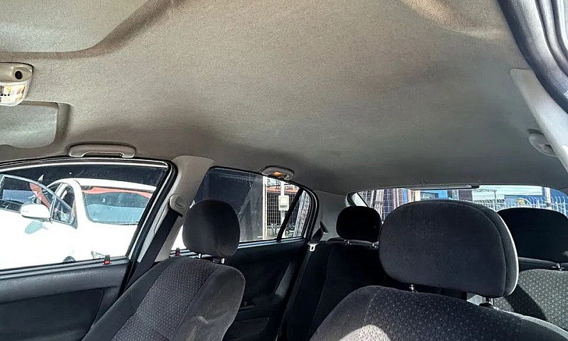 Chevrolet Astra Adva...