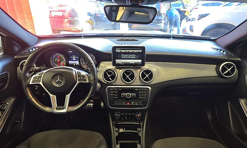 Mercedes-Benz Gla 20...