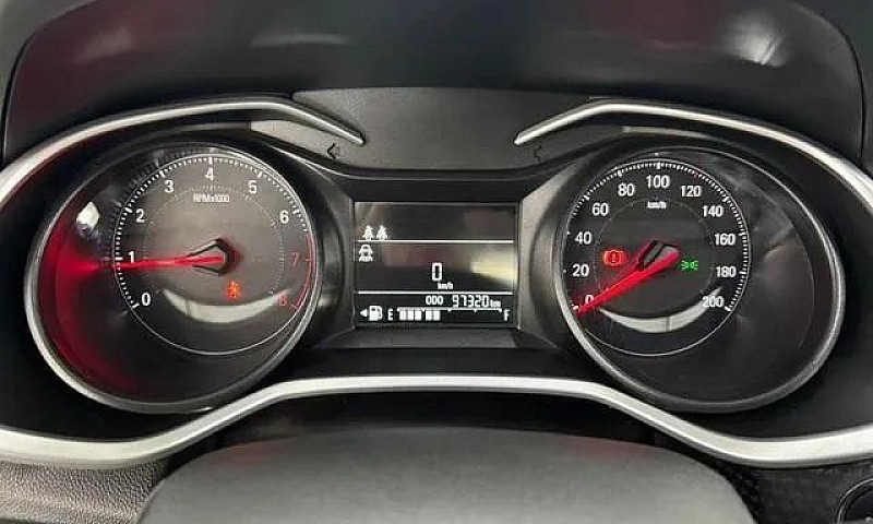 Chevrolet Onix Plus ...