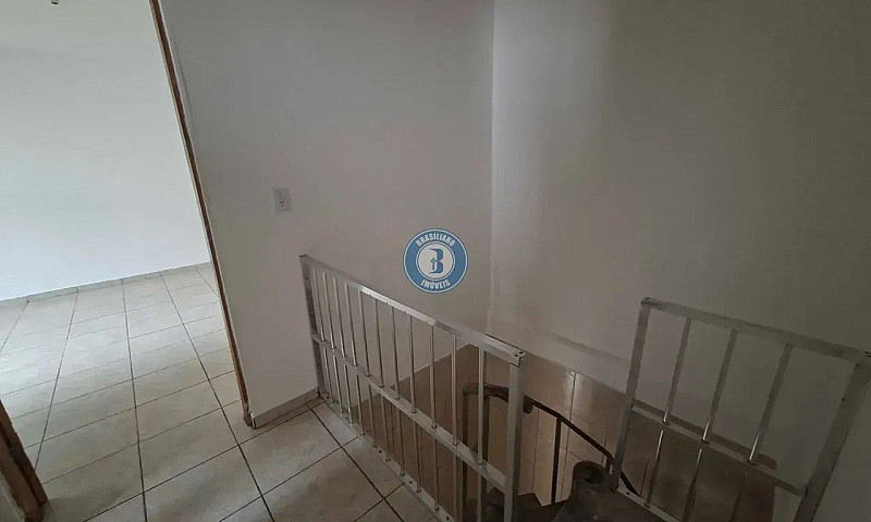 Casa  No  Jardim Com...